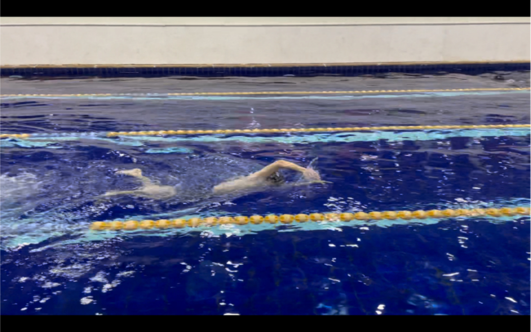 跟着梦觉aimee双旭教练.学游泳.