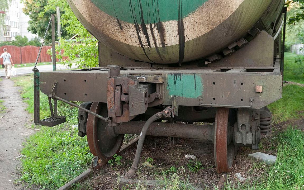 搬运视频世界铁路俄罗斯铁路一位小哥教你如何拆装sa3型自动车钩