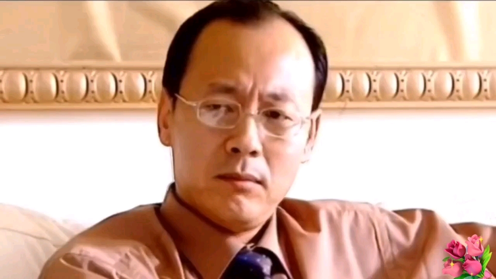 原来侯总真的会说外语