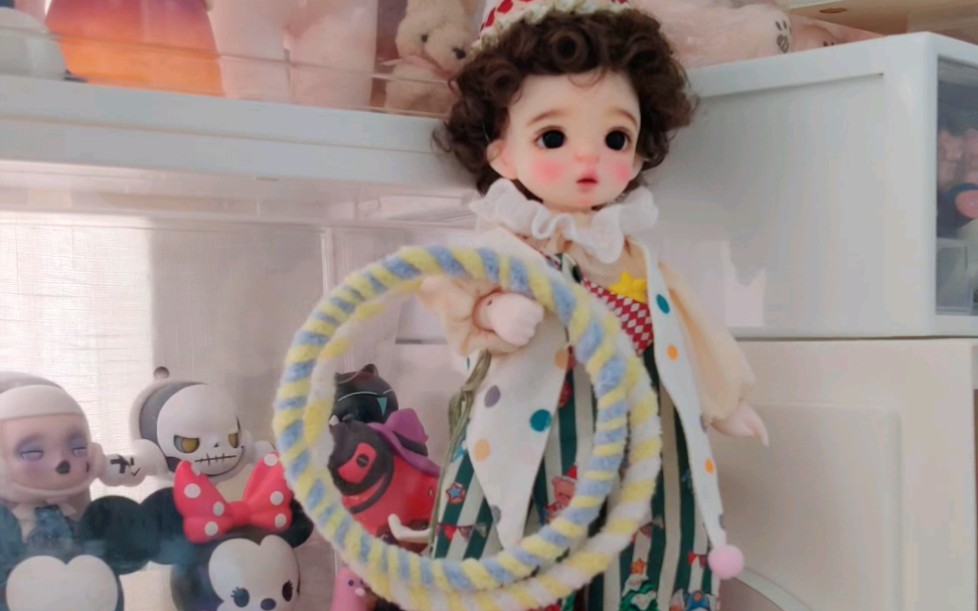 分享超超超简单的自制bjd道具-扭扭棒呼啦圈