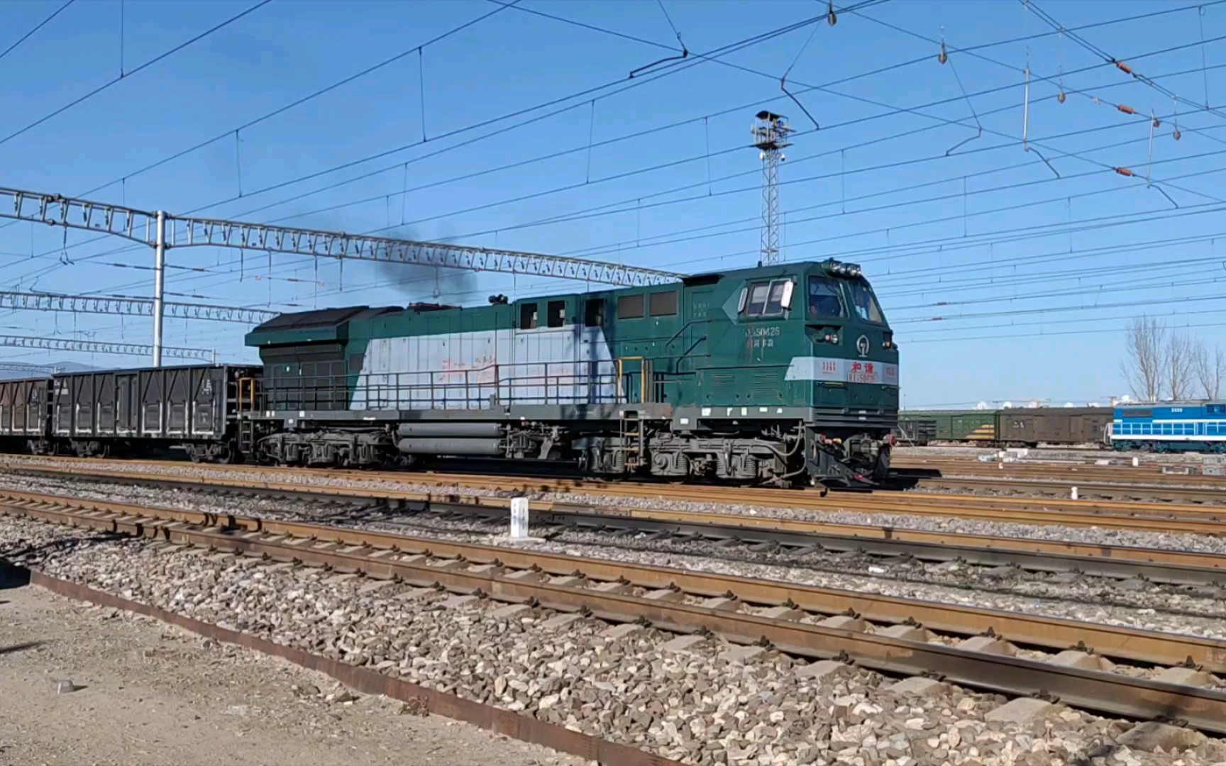 京局丰段hxn50426石景山南出站加速祖传喷烟