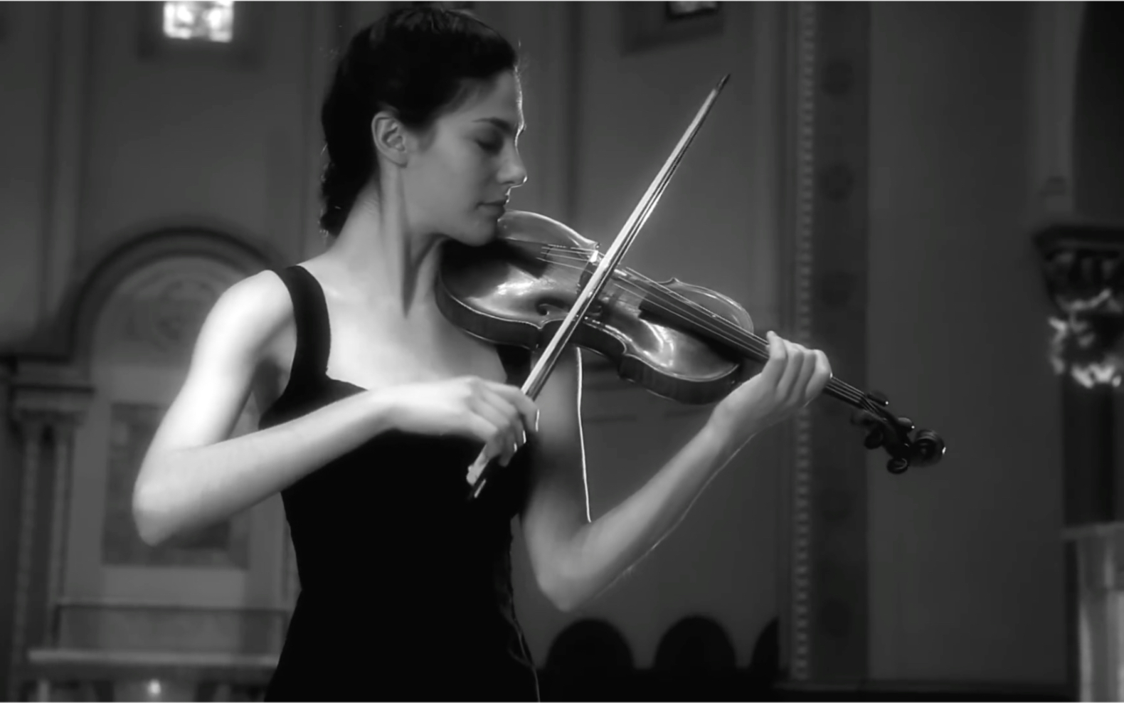 [图]巴洛克小提琴 & 比贝尔-g小调帕萨卡利亚 无伴奏｜BIBER PASSACAGLIA - Elicia Silverstein,baroque violin