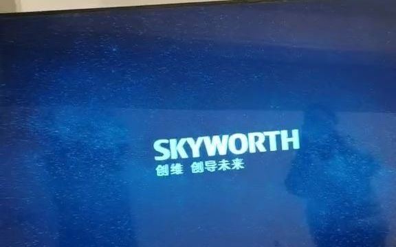 143_在客户家通电验屏交货,创维65a6m pro,比想象中大,很耐斯