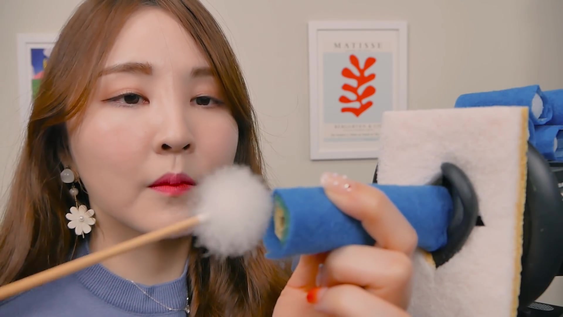 r姐助眠双胞胎r姐耳边轻语掏耳声温柔在线啊