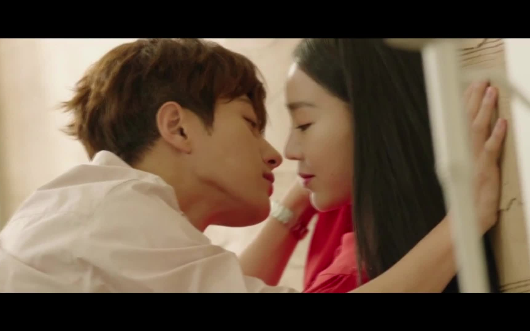 仅此一次的爱情吻戏cut金明洙申惠善