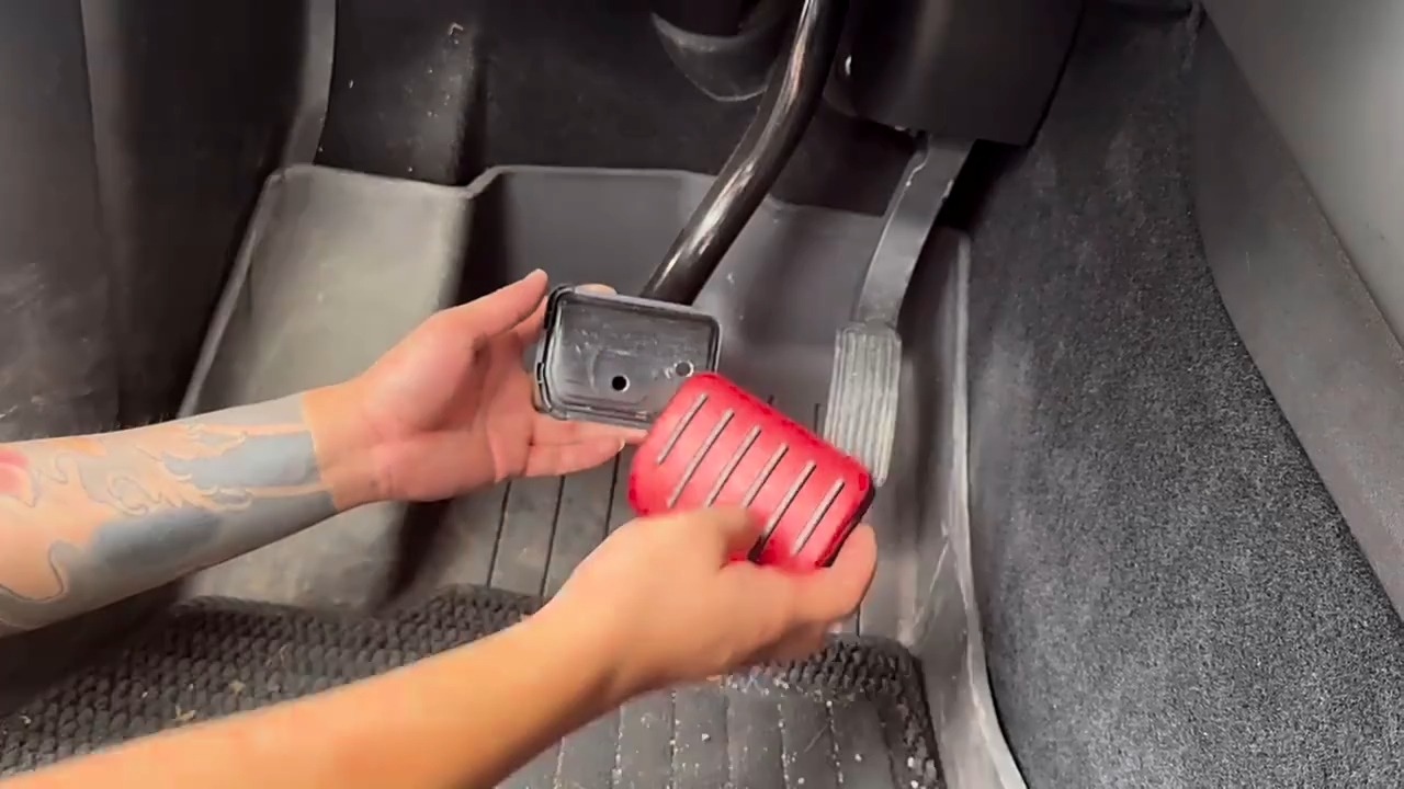 油门刹车踏板安装教程