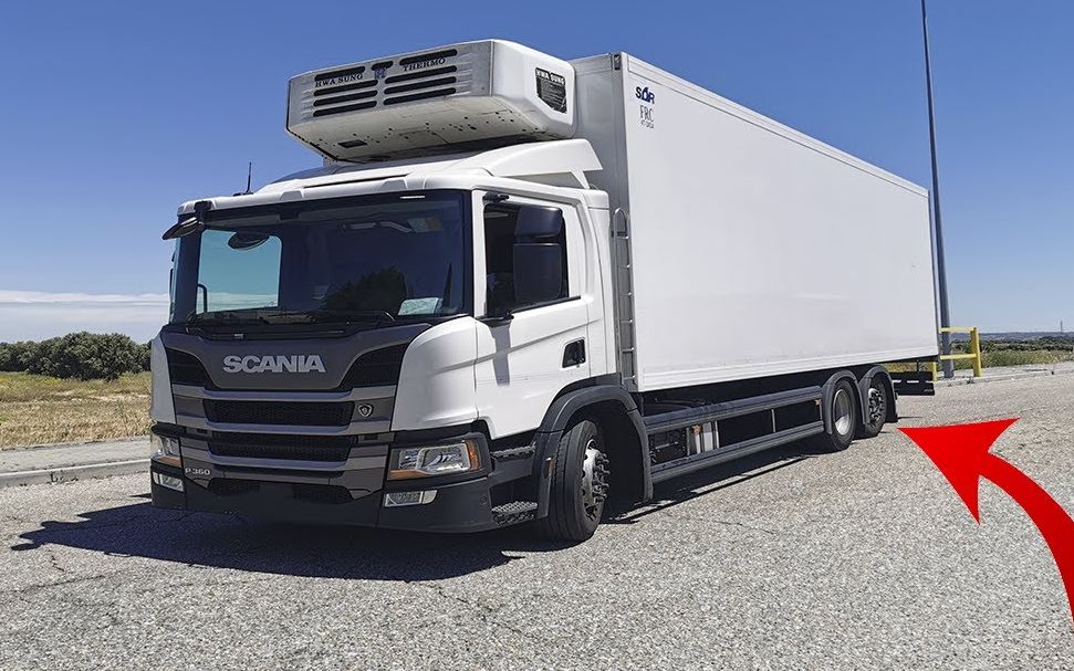 【第一视角】好低!西班牙马德里市区驾驶斯堪尼亚p360