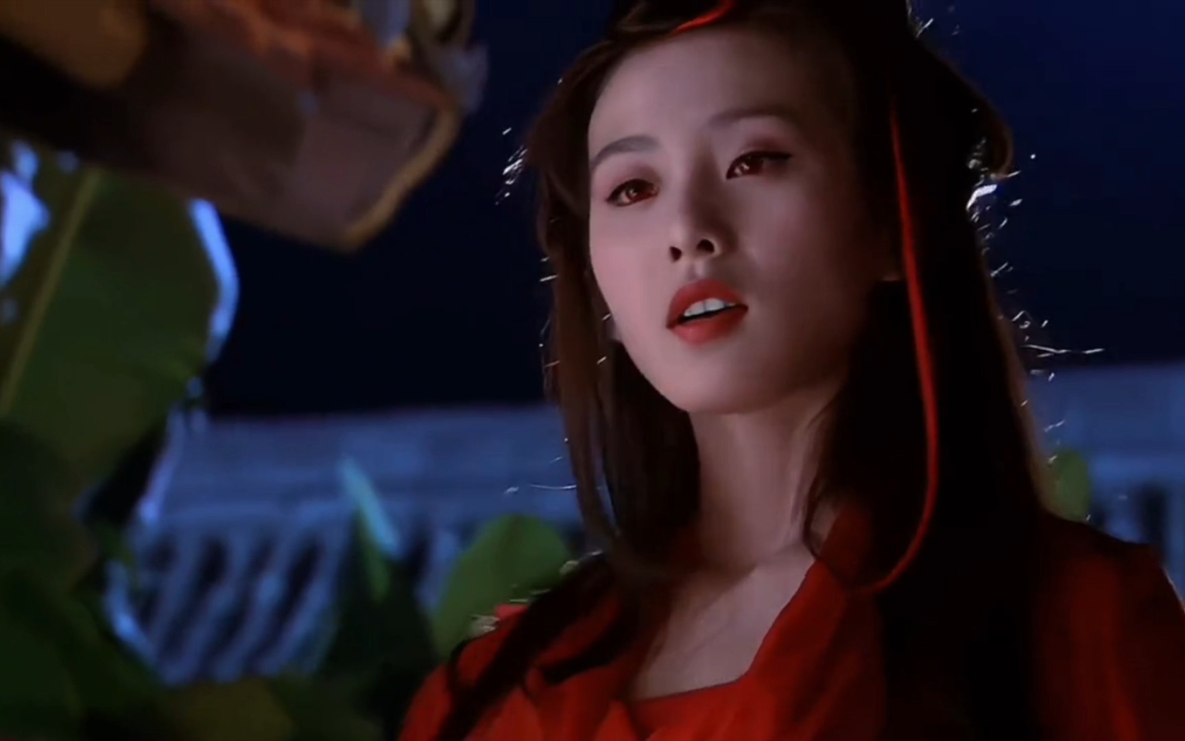 龙葵:我跟他是全天下最亲密的,任何人都比不了!