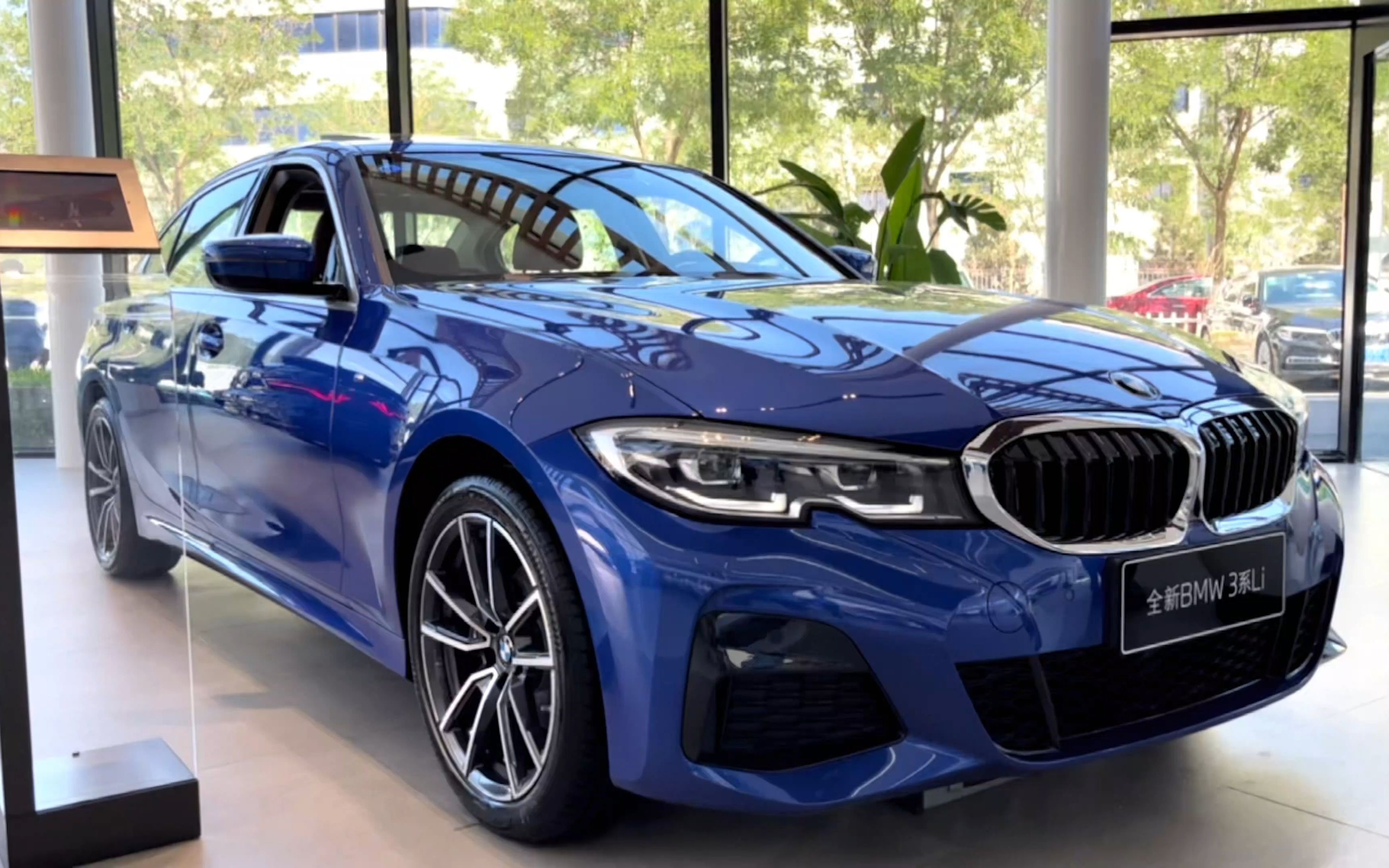 618限时返场61福利续享 全新bmw3系 撼然而至
