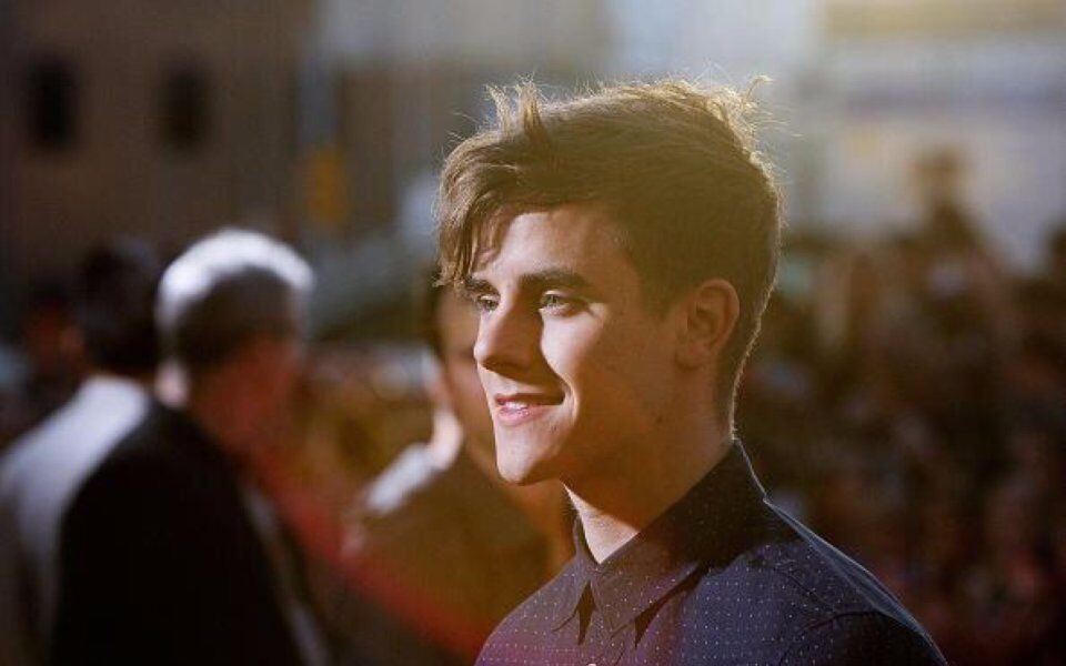 connor franta24岁庆生视频