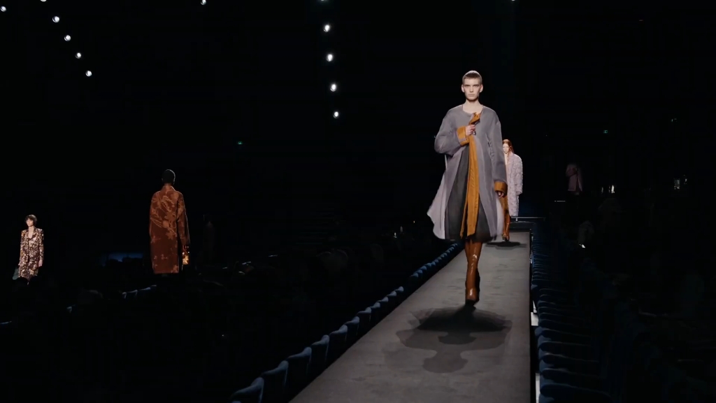 Dries Van Noten 2023秋冬女装系列大秀哔哩哔哩bilibili