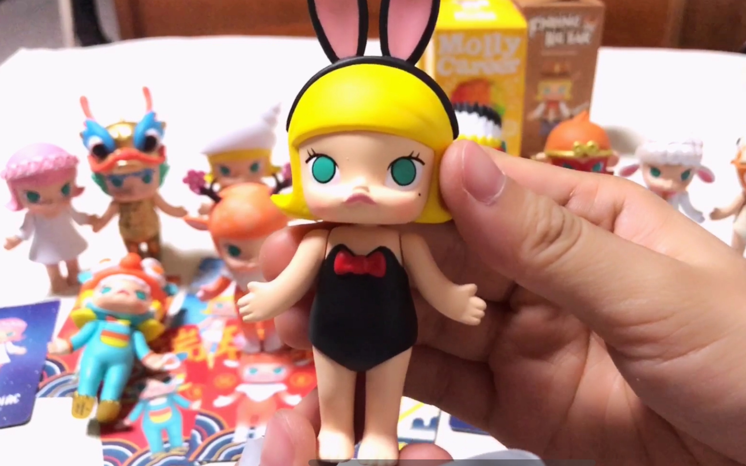 molly娃娃盲盒海洋宫廷星座大耳牛生肖拆拆拆