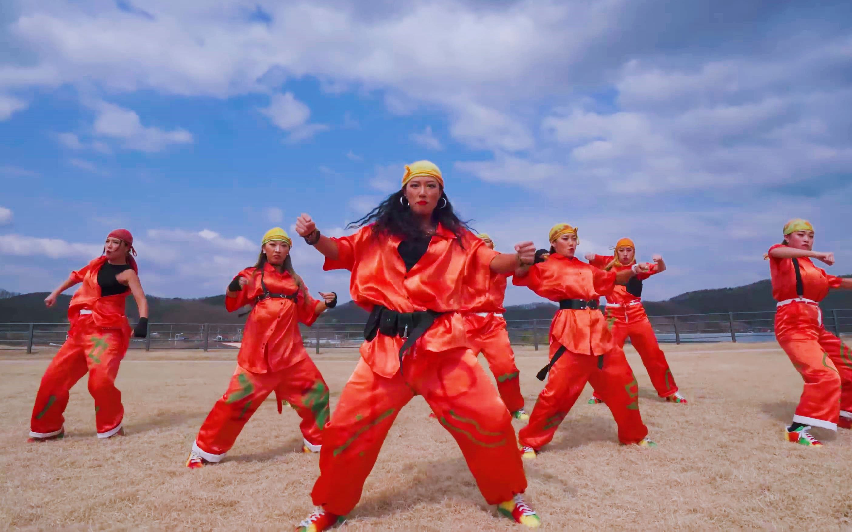 女子hiphop舞团ladybounce荒野帅气齐舞中毒曲abusadamente