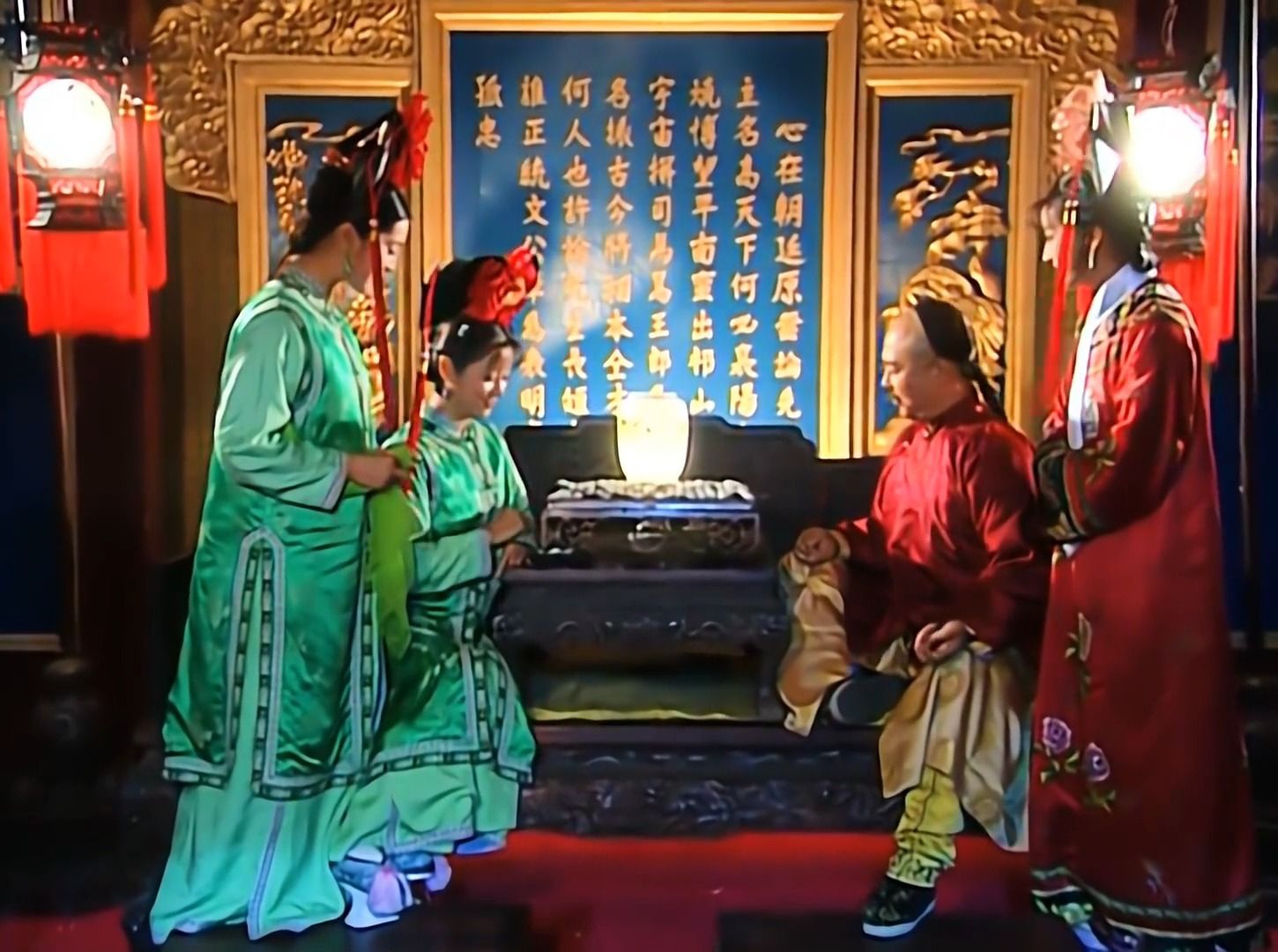 皇上在漱芳斋与紫薇下了一整夜的围棋-还珠格格第一部13-3