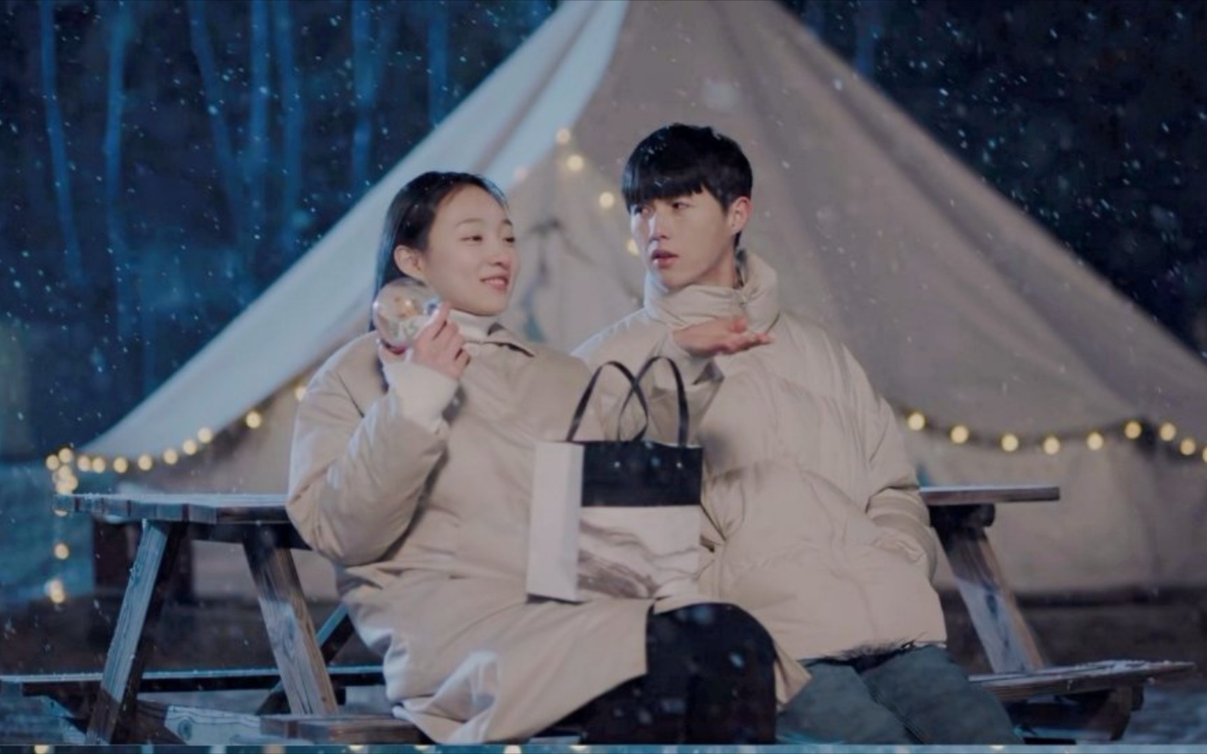 黄橙子知道了陈最的秘密,故意在宵宵面前夸陈最,惹谈宋又吃醋_哔哩