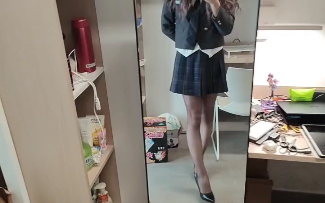 当男娘上班被迫穿上工作制服哔哩哔哩bilibili