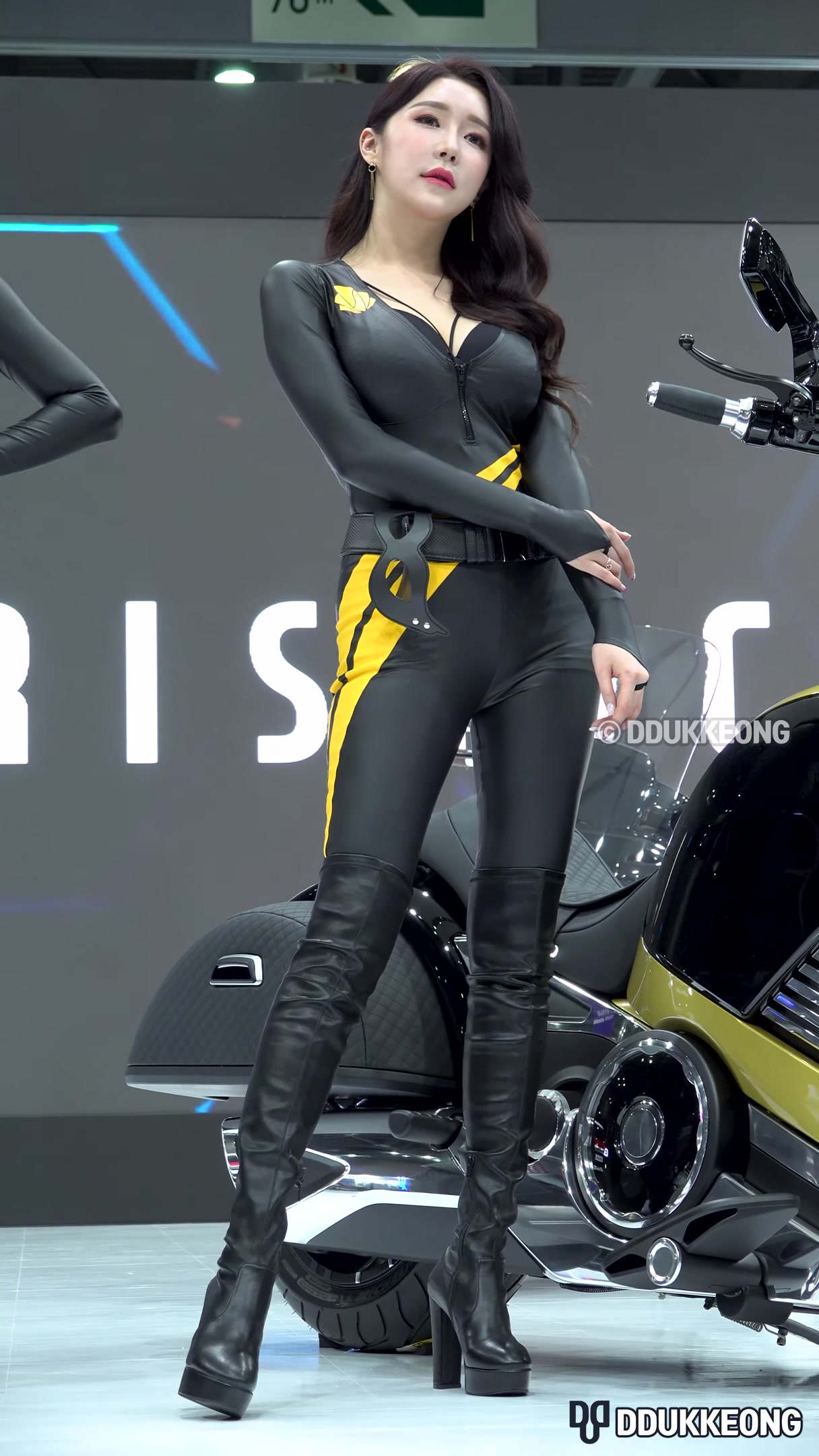 【闵蔡允】2019首尔国际车展(ep4,by ddukkeong)