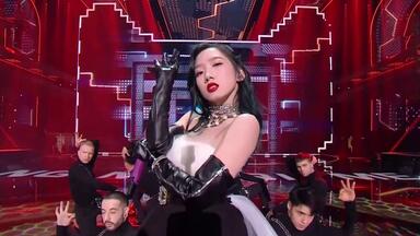 浙江卫视<em class="keyword">天猫双11狂欢夜</em>：《Mute》孟美岐