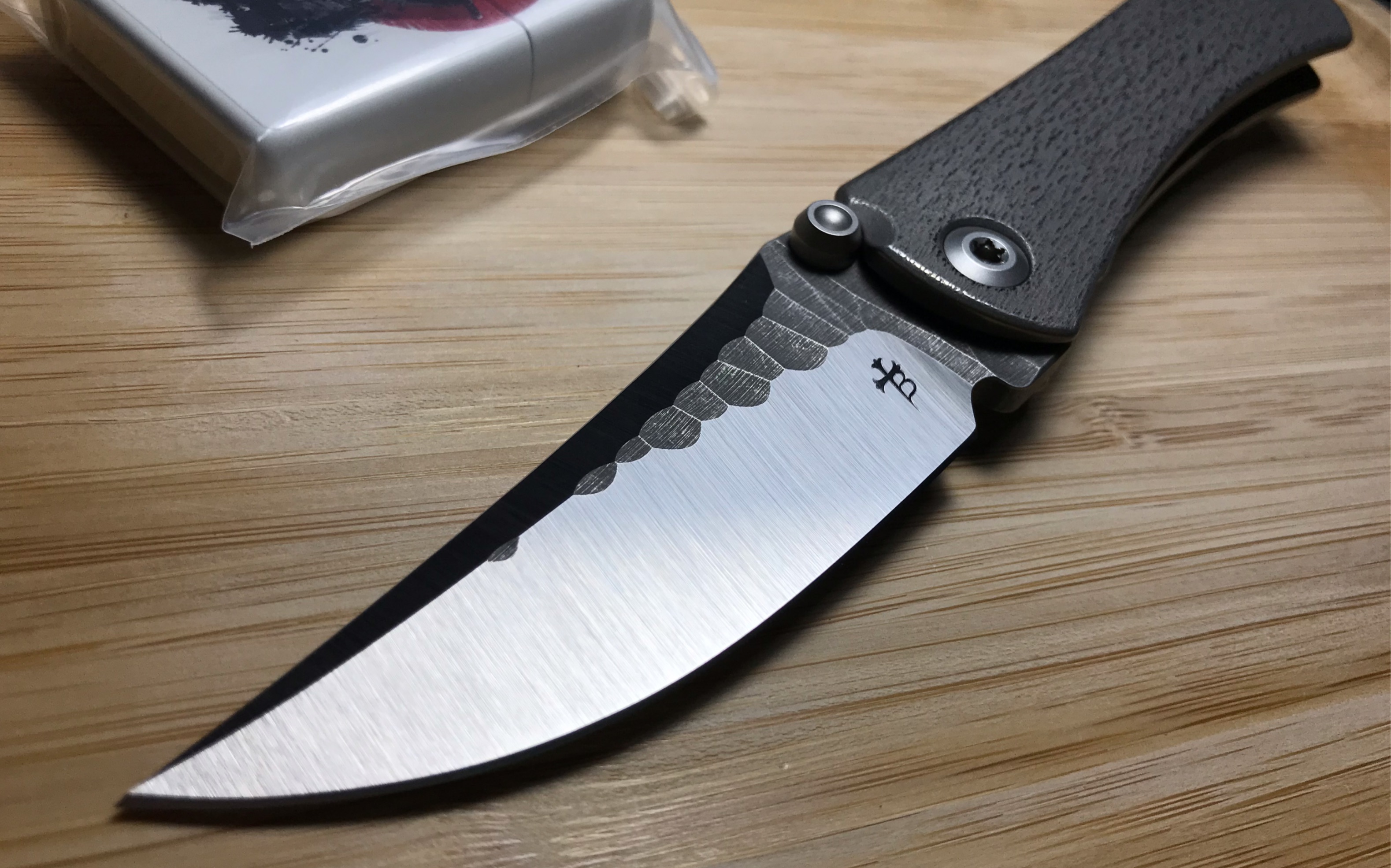 borka sbkf 博卡经典树纹柄 石纹刀刃搭配树纹手柄 背夹也做了树纹