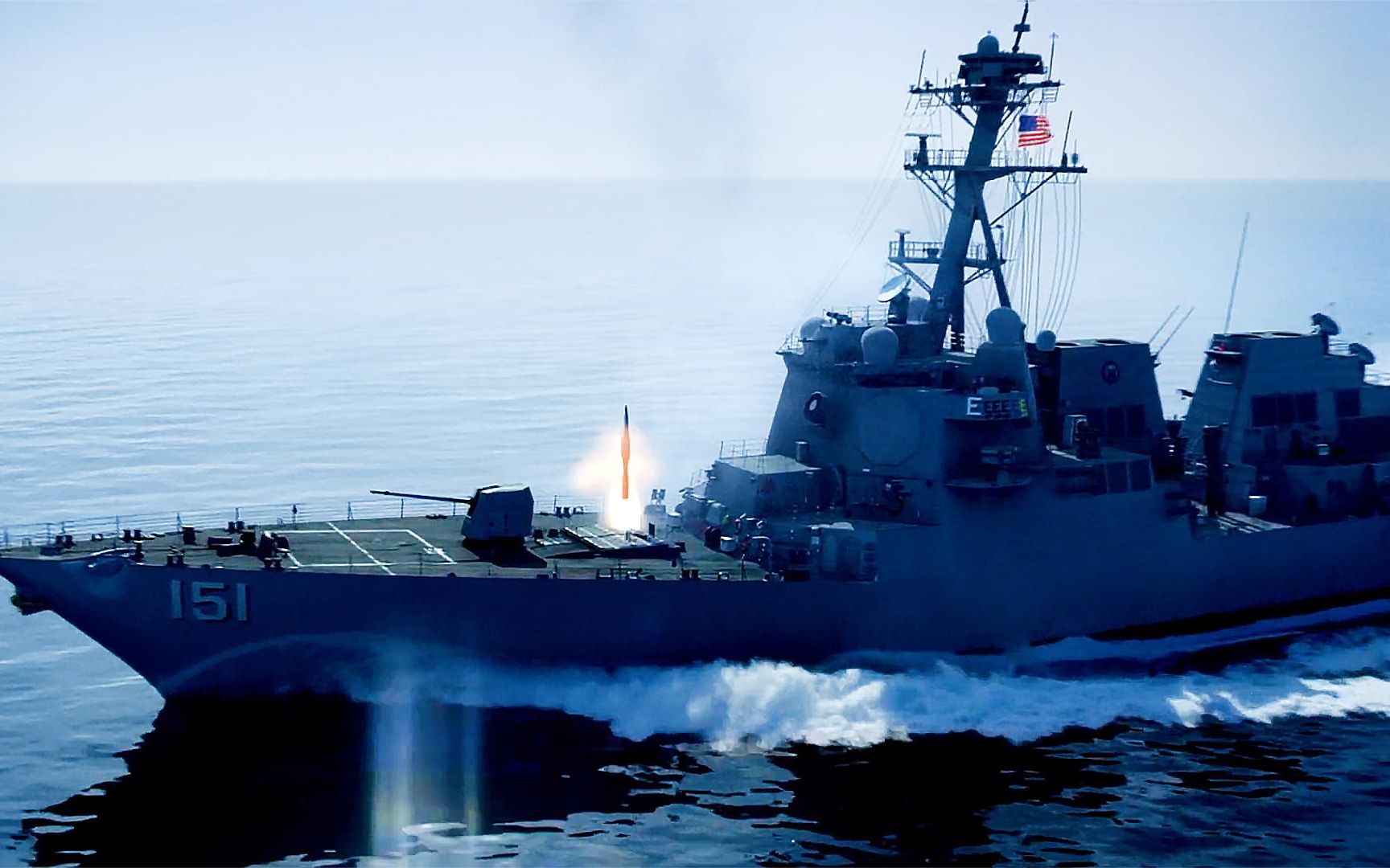 核潜艇发射26枚弹道导弹,驱逐舰导弹拦截结果只命中2枚