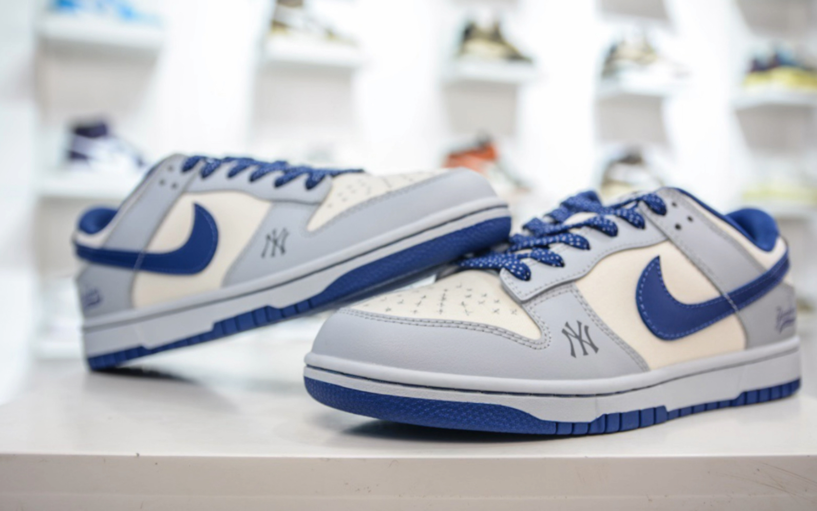 『潮流实拍』nk dunk low retro "diy高端定制"mlb联名米白蓝 低帮