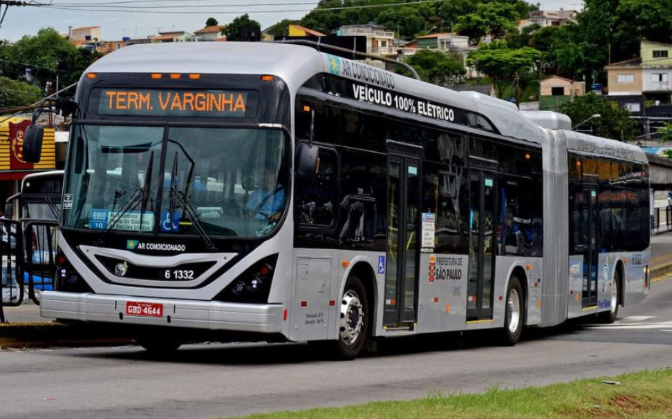 巴西公交比亚迪k11运行视频_哔哩哔哩_bilibili