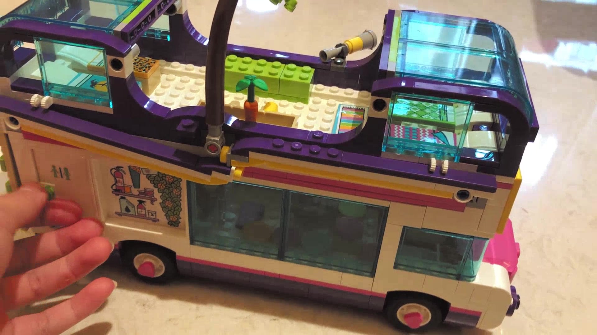 乐高拼装友谊巴士