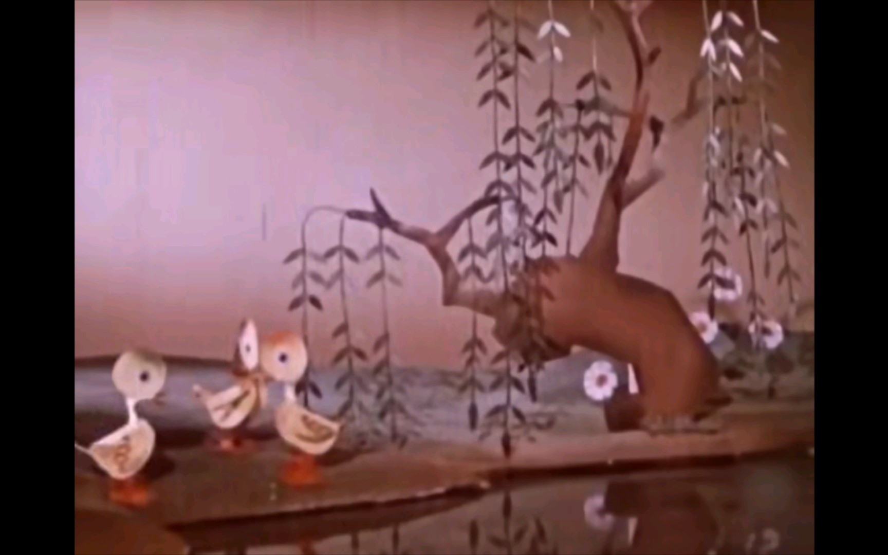 【影视小知识】中国第一部折纸动画—《聪明的鸭子》