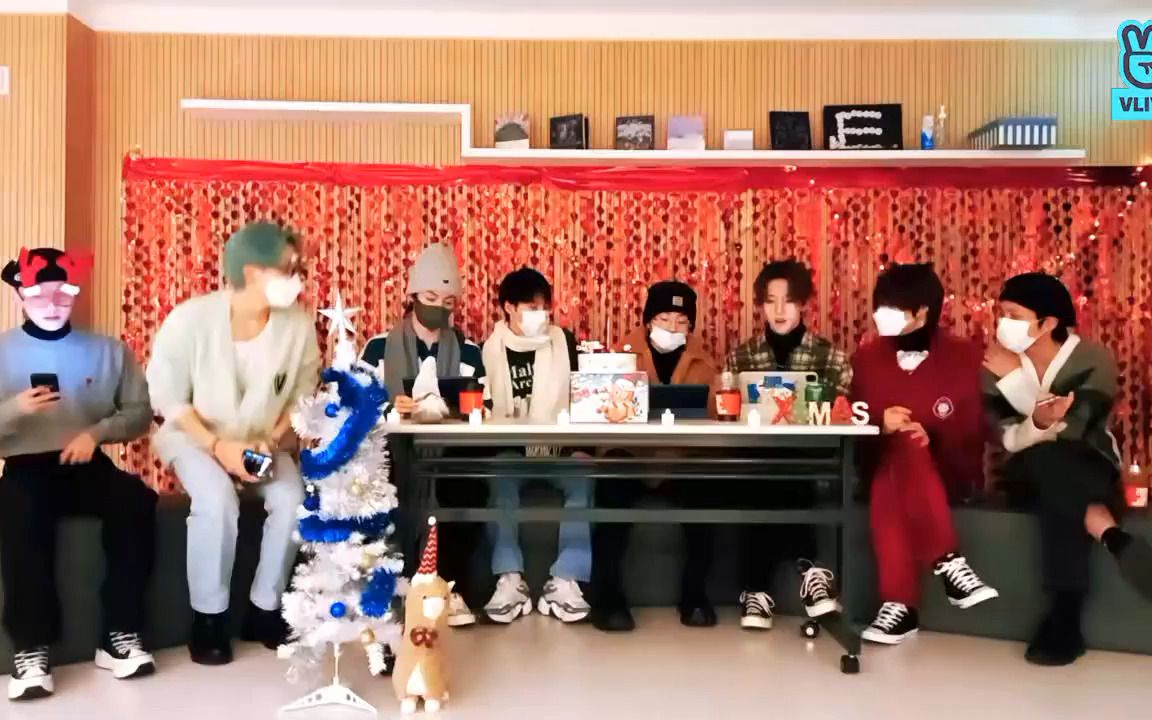 [图]🎄白色圣诞节🎄 | 211225 vlive存档