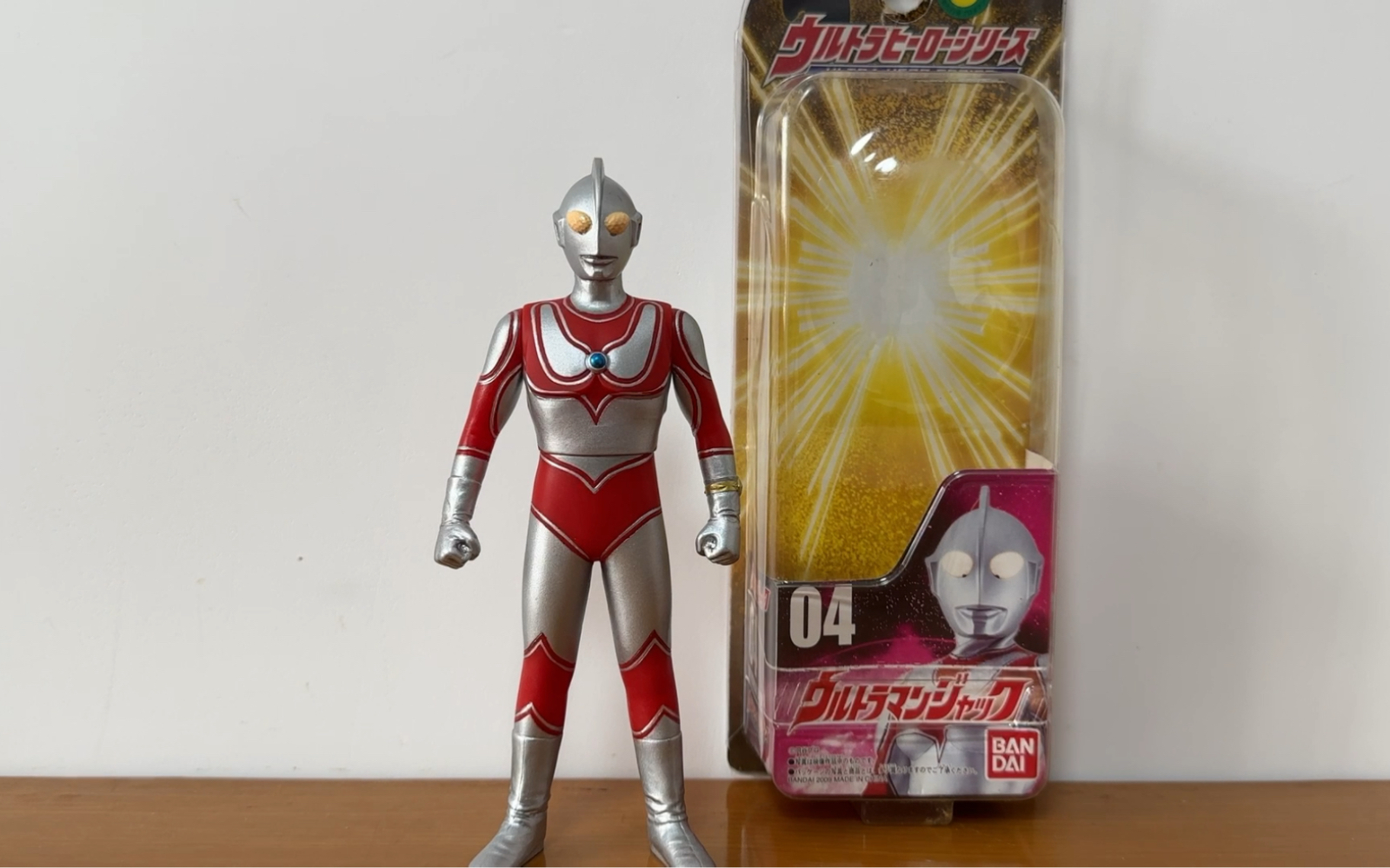 【威威测评】杰克奥特曼17cm软胶09版(no.12)