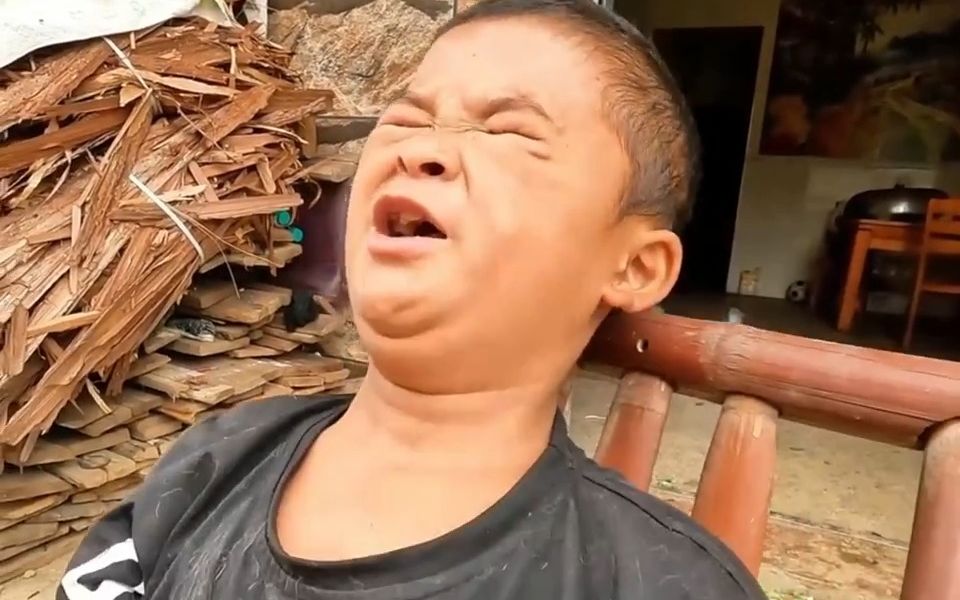 小马云长大的理想是开挖掘机