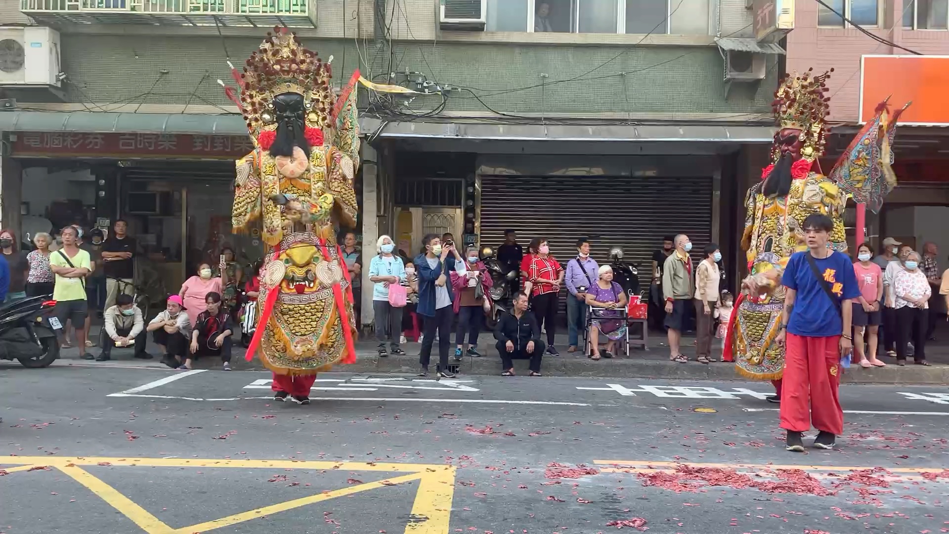 [图]台灣游神遶境，一起來看台灣廟會跟神將，蘆洲湧蓮寺恭迎觀世音佛祖出家紀念日遶境大典