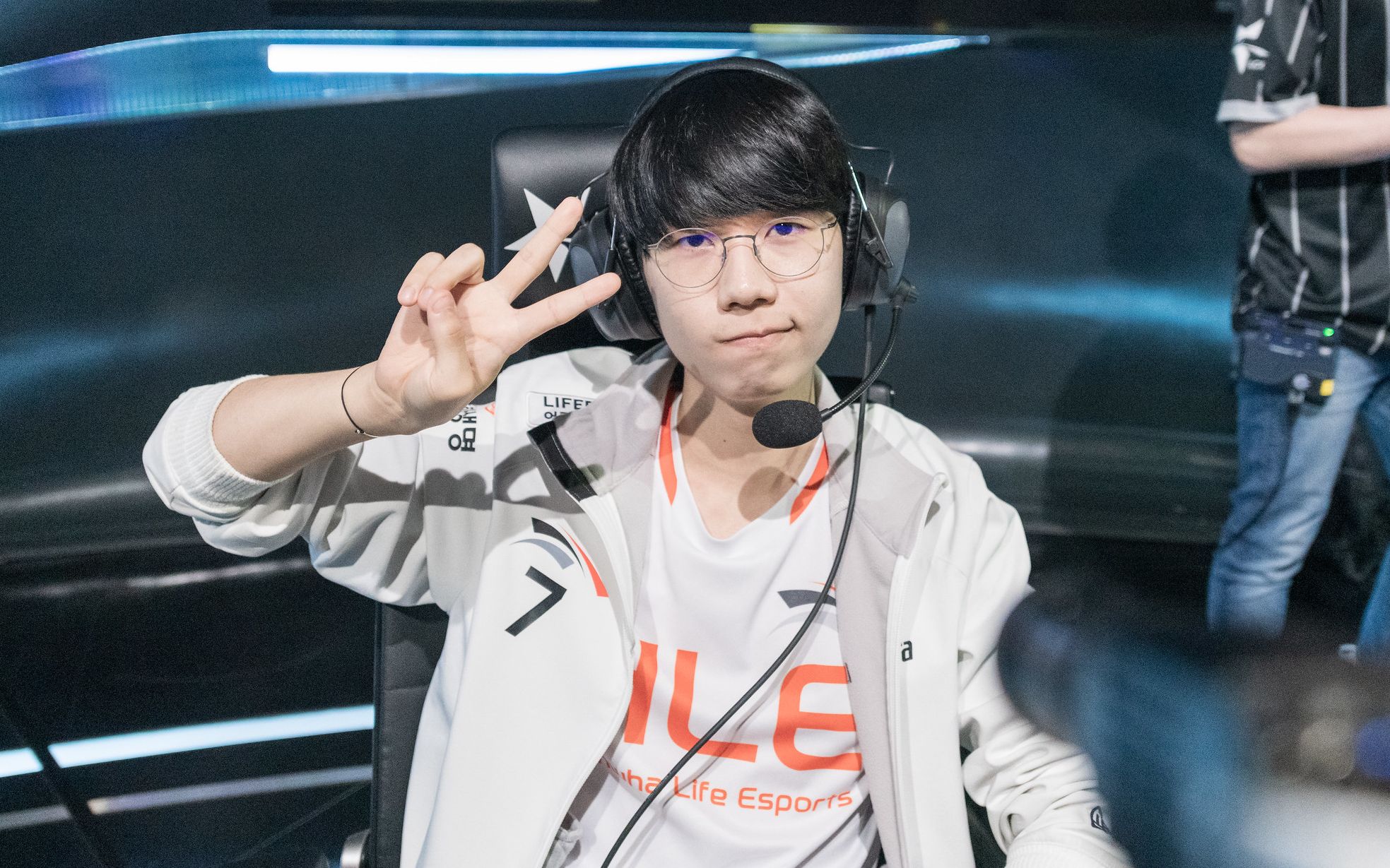 630韩服obchovylehendsvsviper