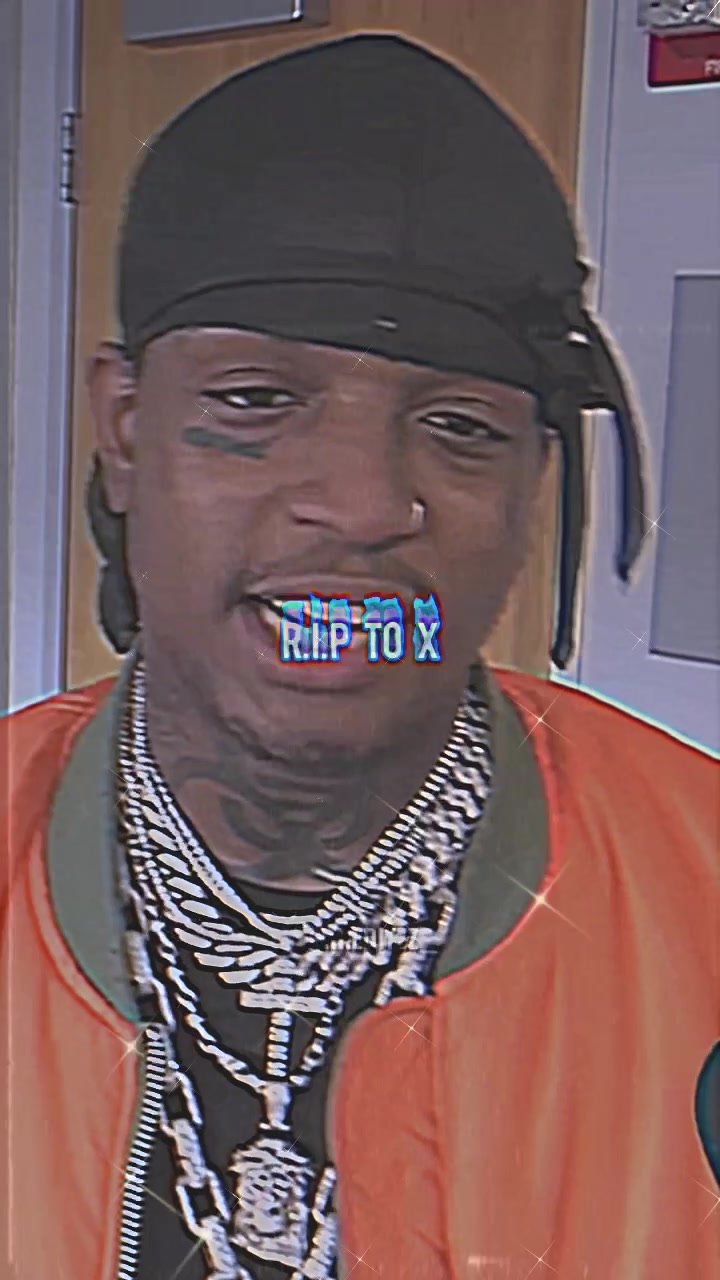 他和xxxtentacion的滑雪面具在成名之前看着nardwuar