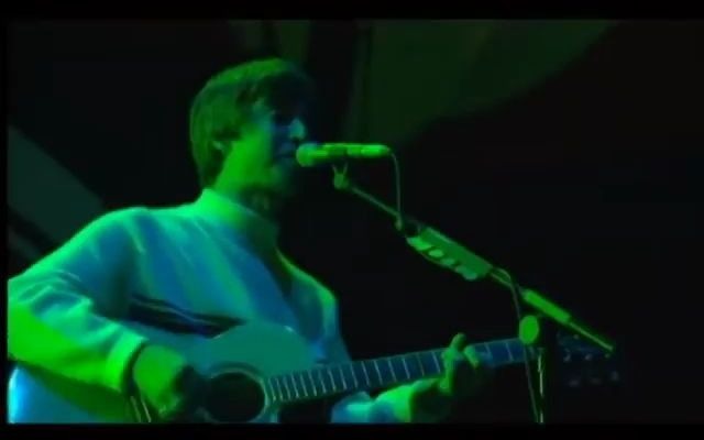 [图]【Oasis】The Masterplan (Knebworth 1996, Day 1)