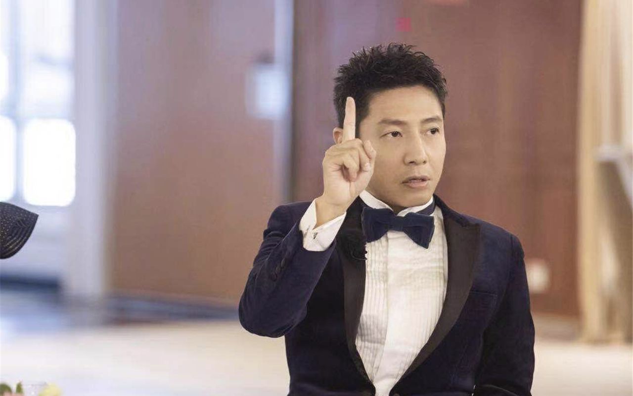 撒贝宁参加综艺节目评委撒贝宁的回答爆笑全场