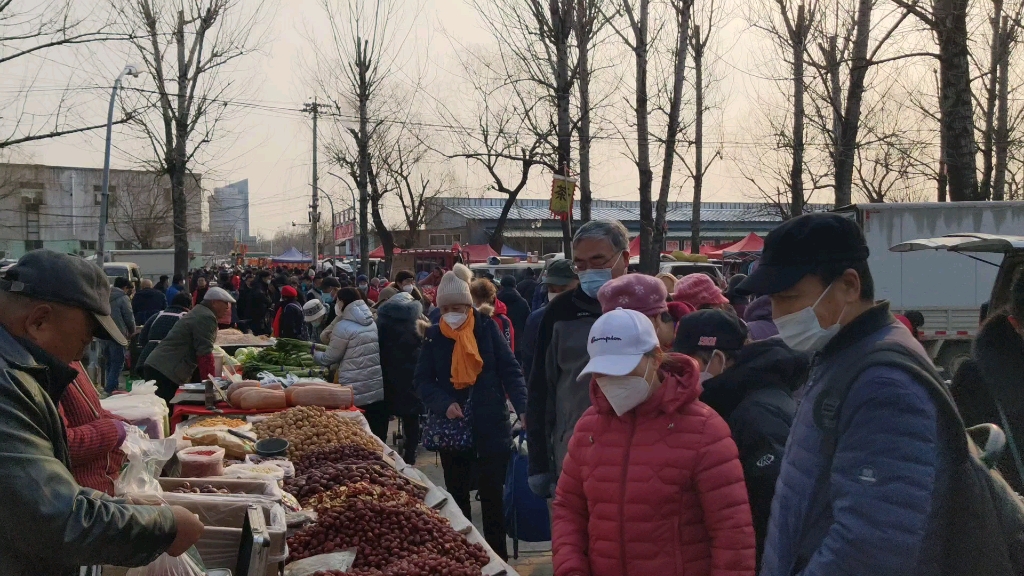 人声鼎沸的沙河大集,是烟火气爆棚的地方