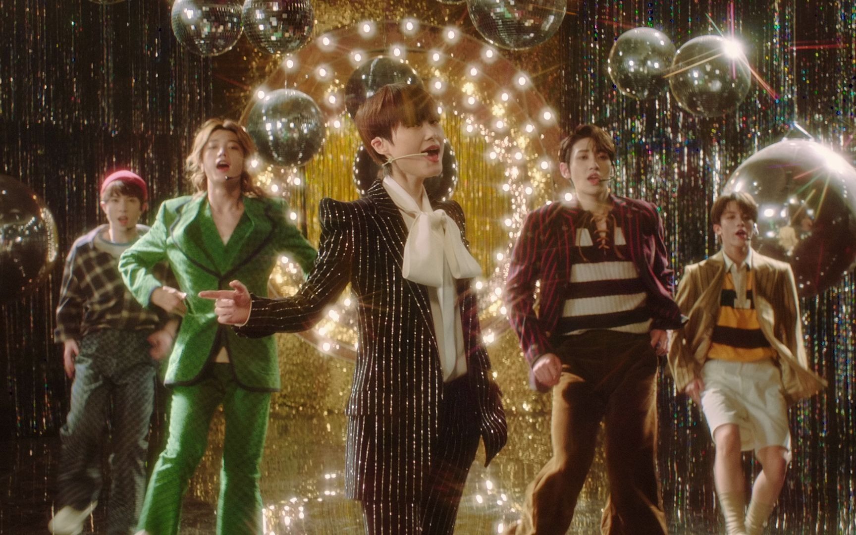 李宇春x青春有你3训练生闭嘴跳舞合作舞台预告