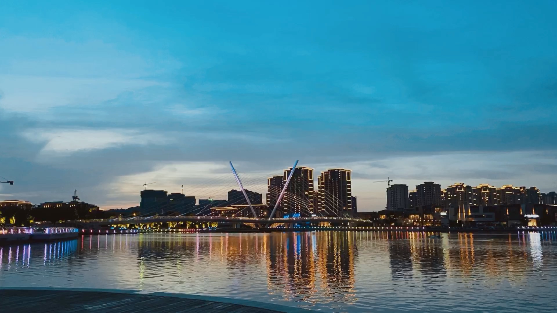 无锡映月湖黄昏