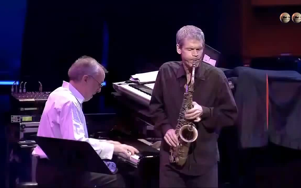 [图]吹进灵魂深处的音响！超绝萨克斯风大卫山鹏David Sanborn Fourplay - Maputo - Live - 两连弹！！！