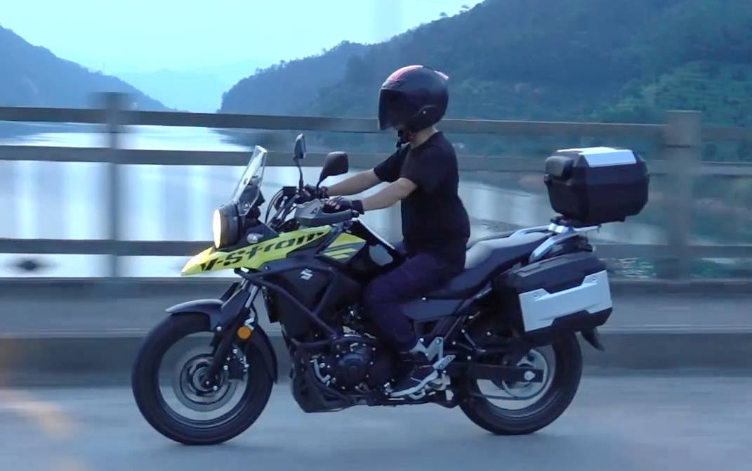 呆子测评铃木dl250探险旅行车骑士网呆子测评17年第14集