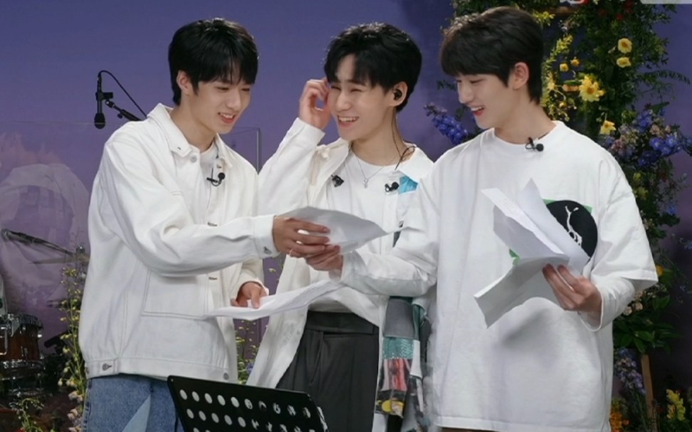 【文鑫|完年】队友19岁直播 文鑫糖点cut