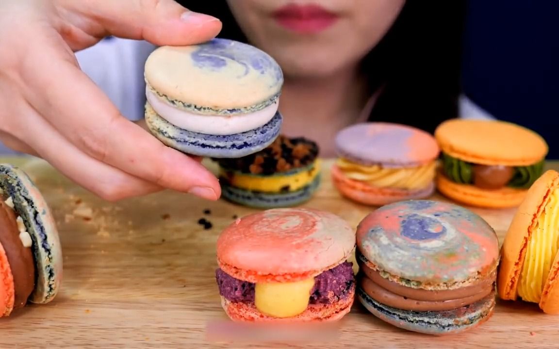 MACARON ASMR 咀嚼音 马卡龙 マカロンを食べる音 Sweet dessert SOFT EATING SOUNDS哔哩哔哩bilibili