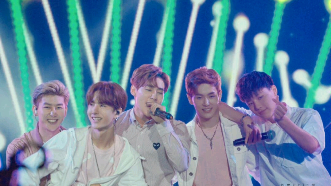 【uniq】monster 还是要五个人一起才是uniq!