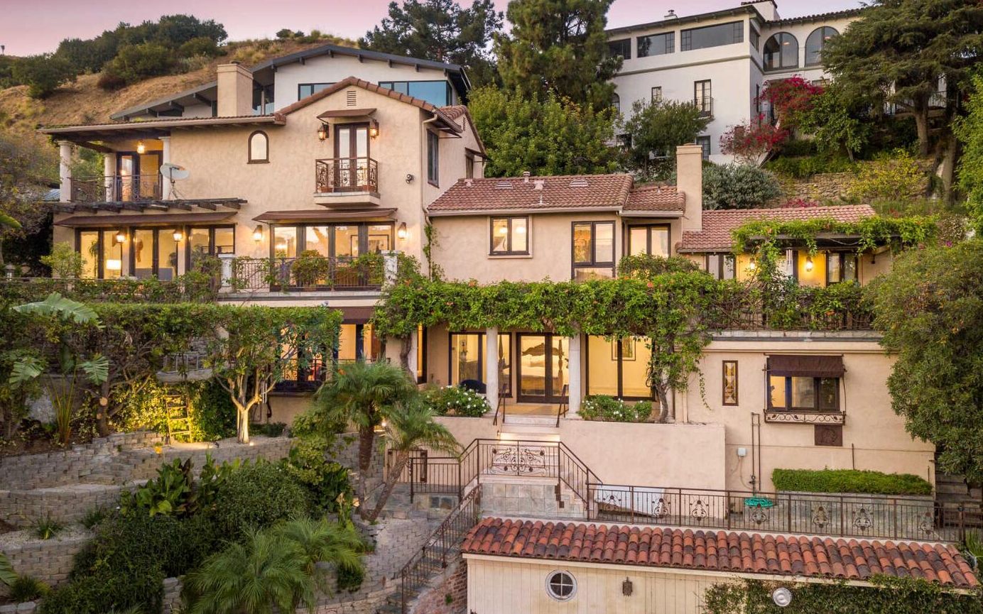 好莱坞山上浓浓萨瓦迪卡风格的半山别墅~6930 oporto drive los