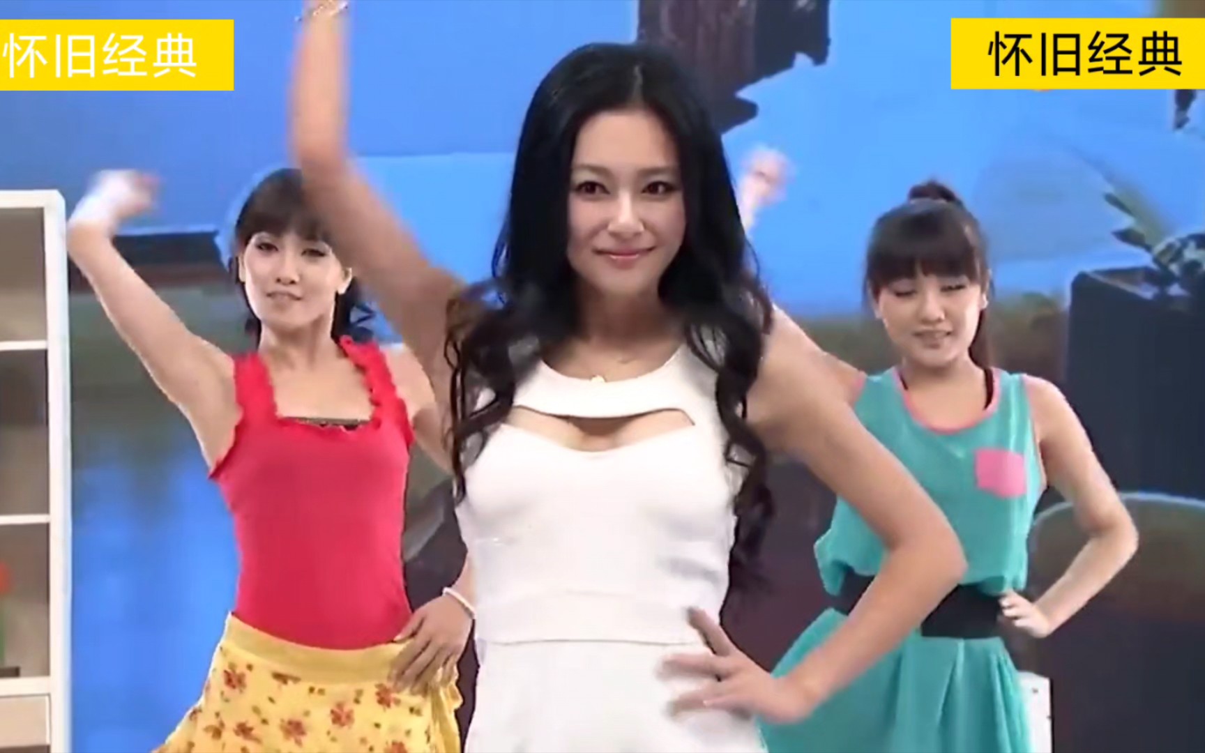 王思佳男女授受不亲,猪哥亮说亲下去就亲啦