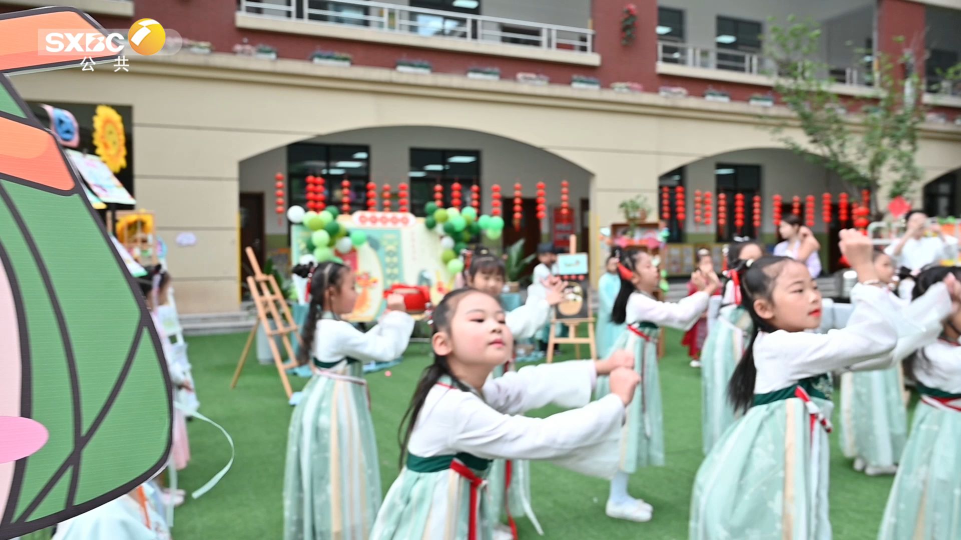 长安黄河花园小学一二年级家长开放日活动隆重举行哔哩哔哩bilibili