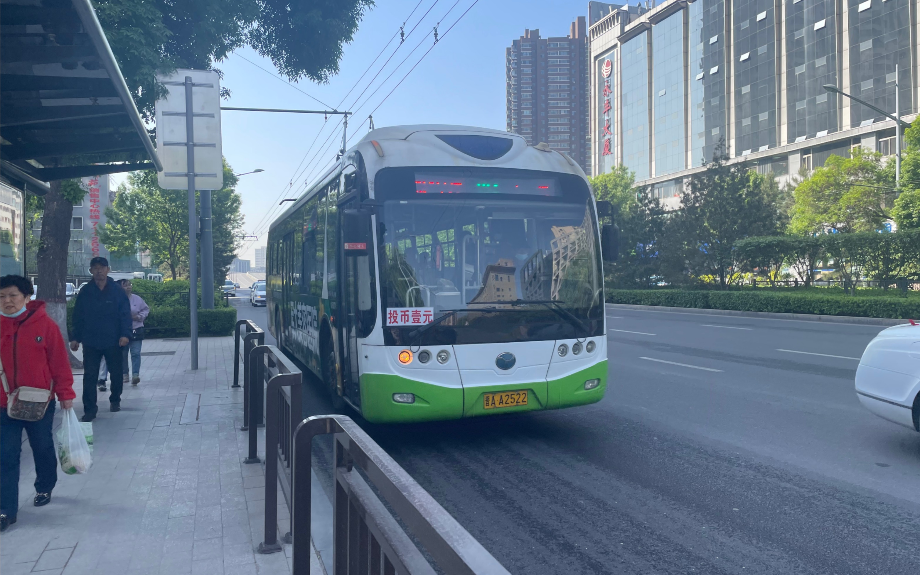 太原公交103路 财经大学 升杆发车