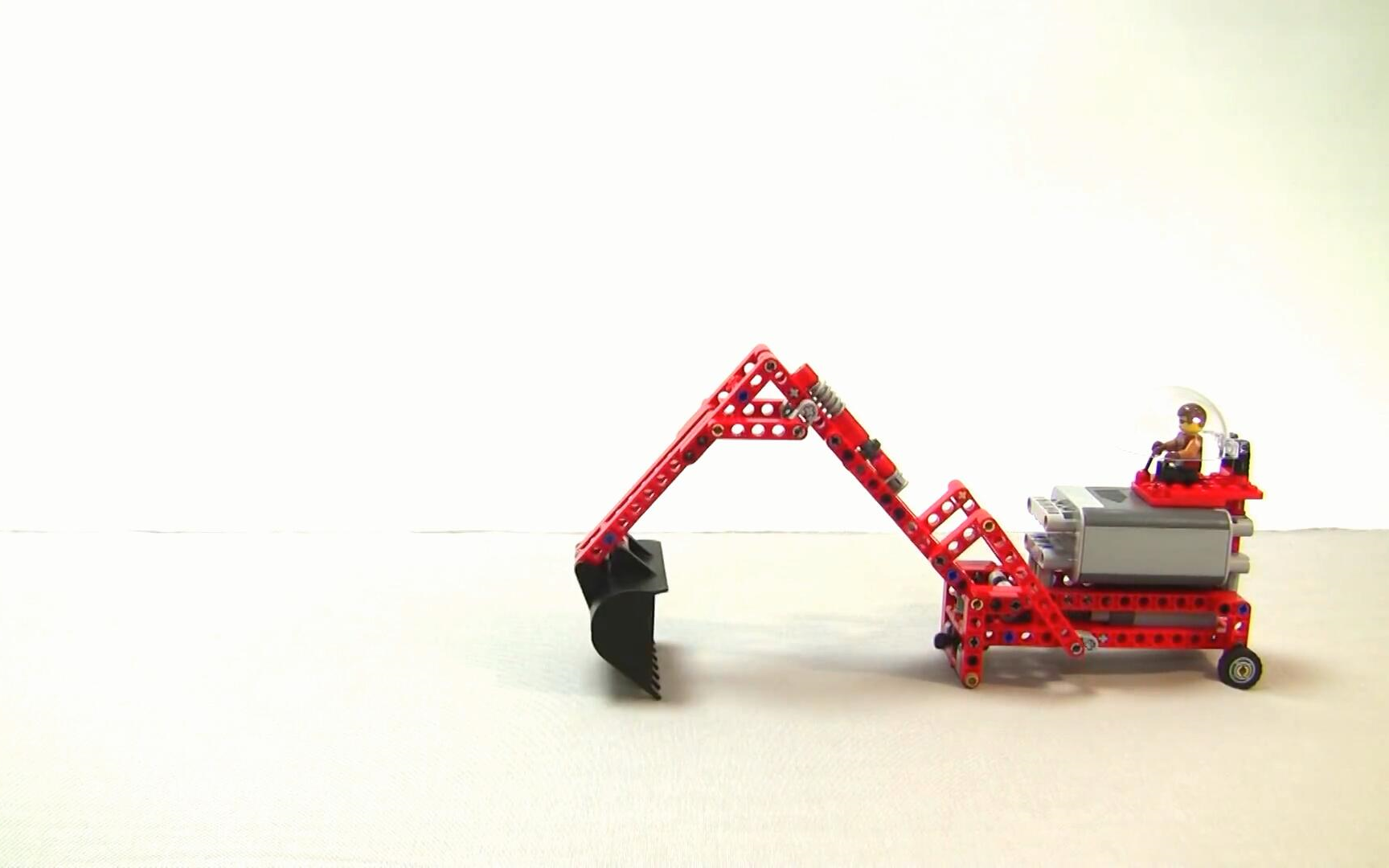 [图]【五十川芳仁】移动式挖掘机-乐高科技Moving Excavator - LEGO Technic