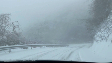 20222023老司机跨年穿越黔东南第一高山雷公(雪)山,惊险实录!拍摄剪辑配乐:张有待哔哩哔哩bilibili